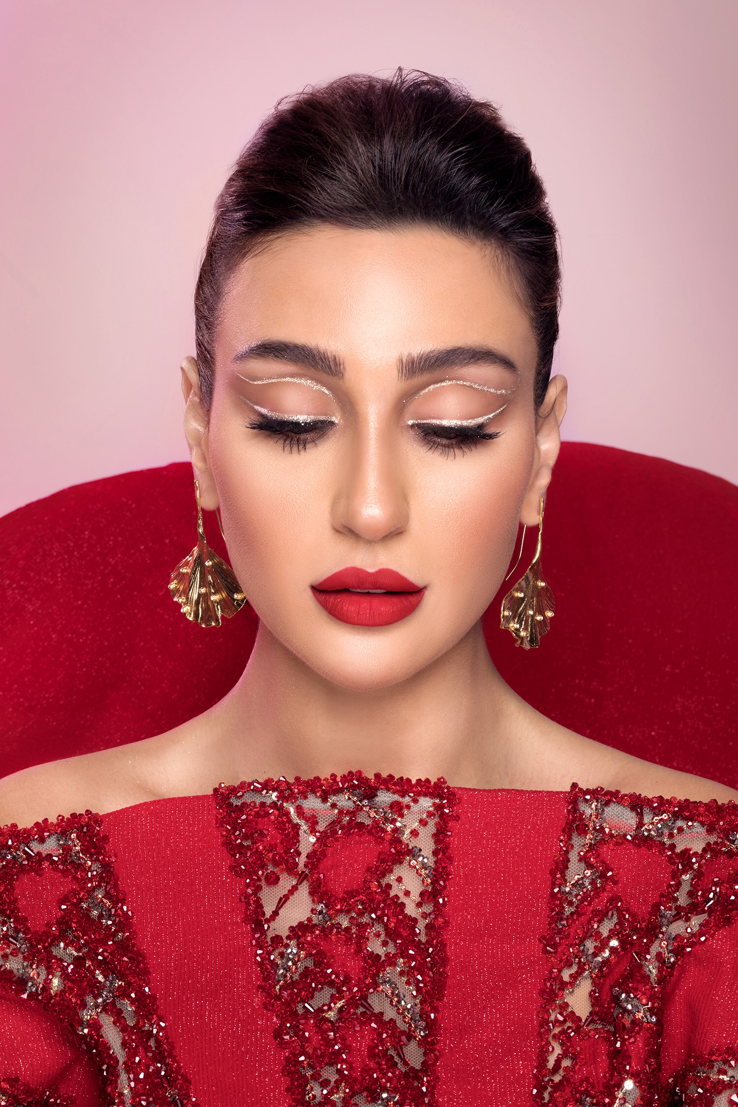 مكياج بأنامل خبير التجميل ديمتري سليم