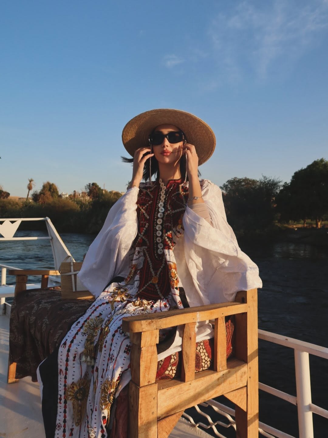 بسمة بوسيل في أسوان