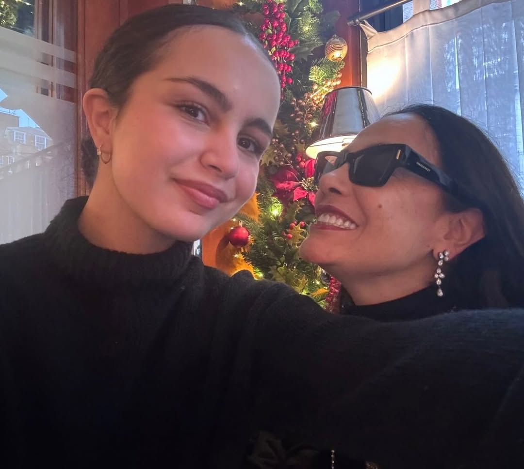 تالية ابنة شريهان في أحدث ظهور مع والدتها
