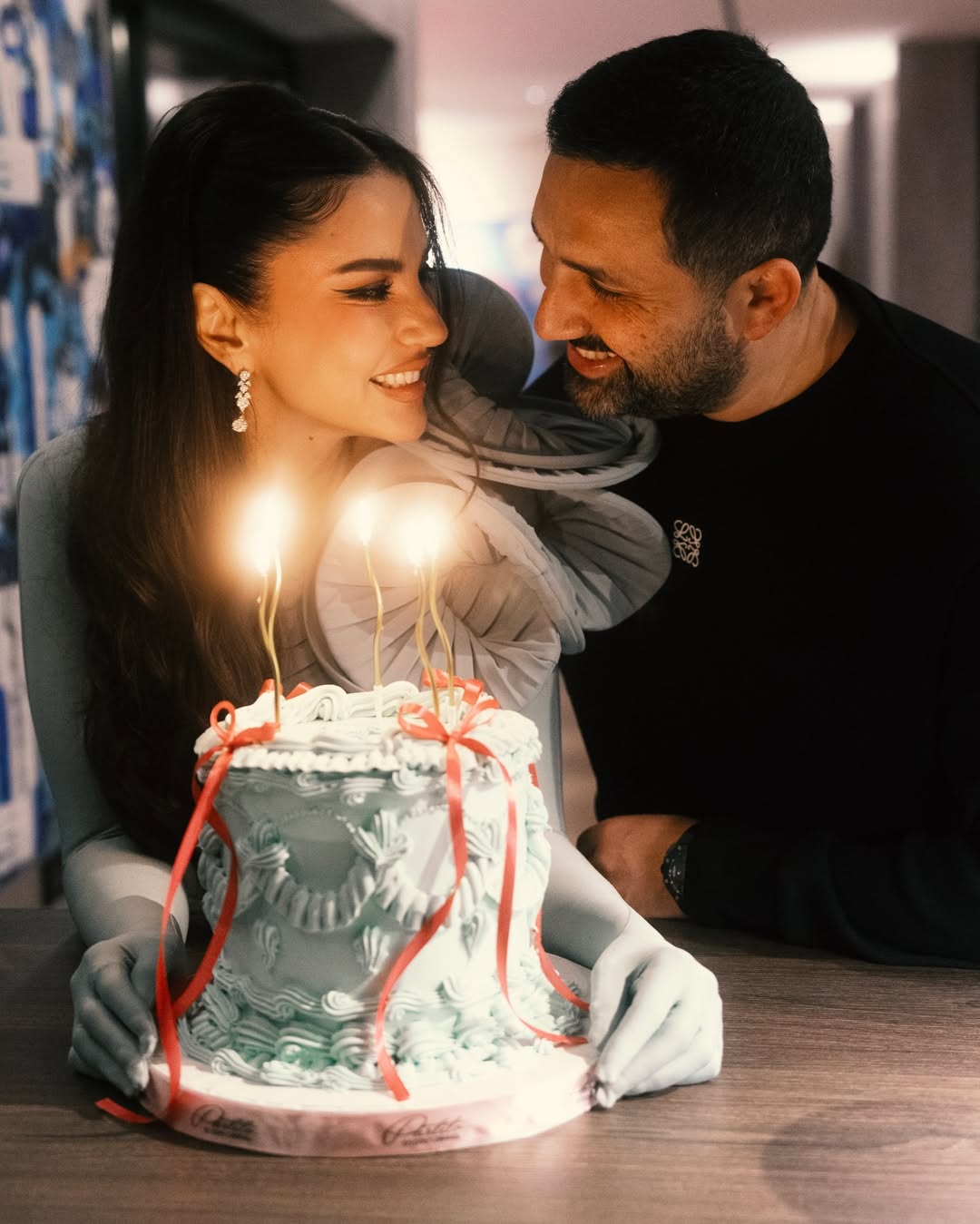 درة التونسية تحتفل بعيد ميلادها مع زوجها