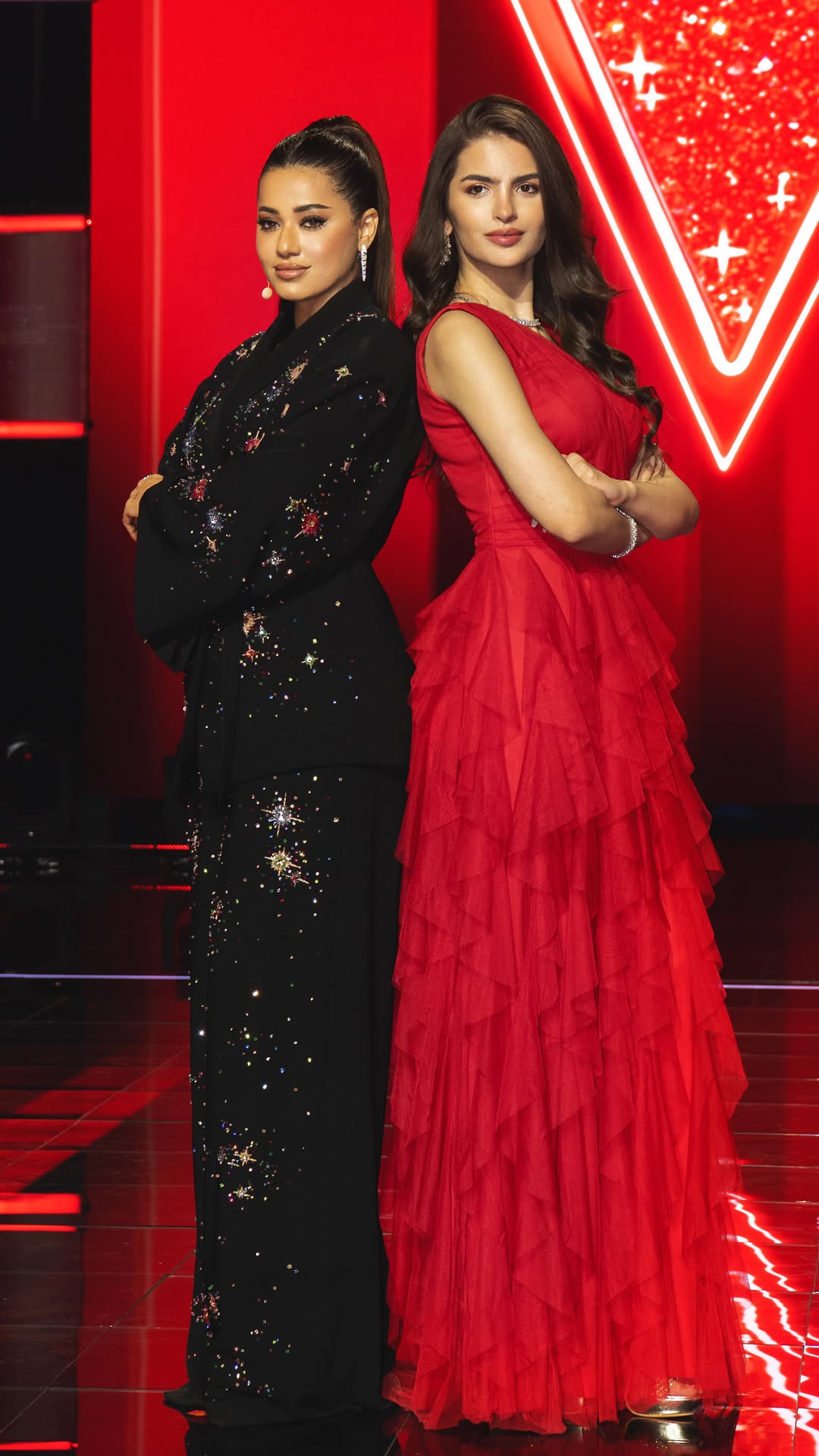 رحمة رياض مع فريقها