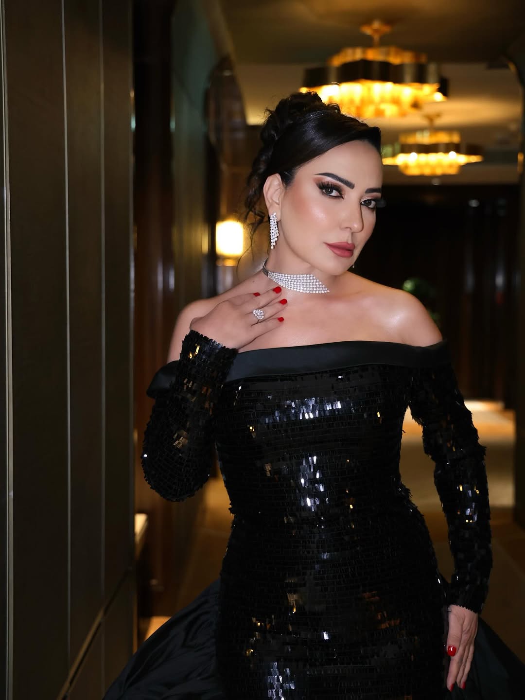 أناقة الفنانة أمل عرفة