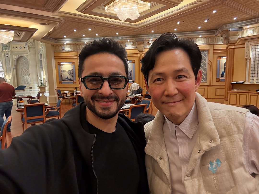  لي جونغ جاي وحمادة هلال