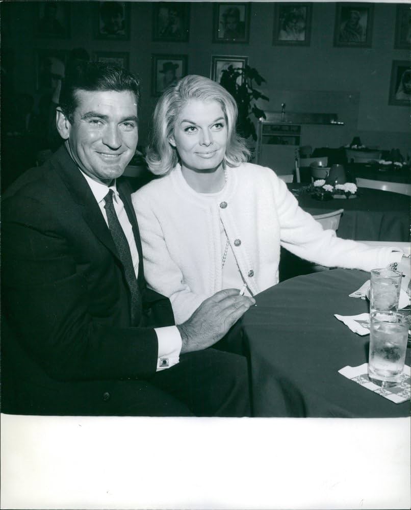 رود تايلور Rod Taylor ماري هيلم Mary Hilem