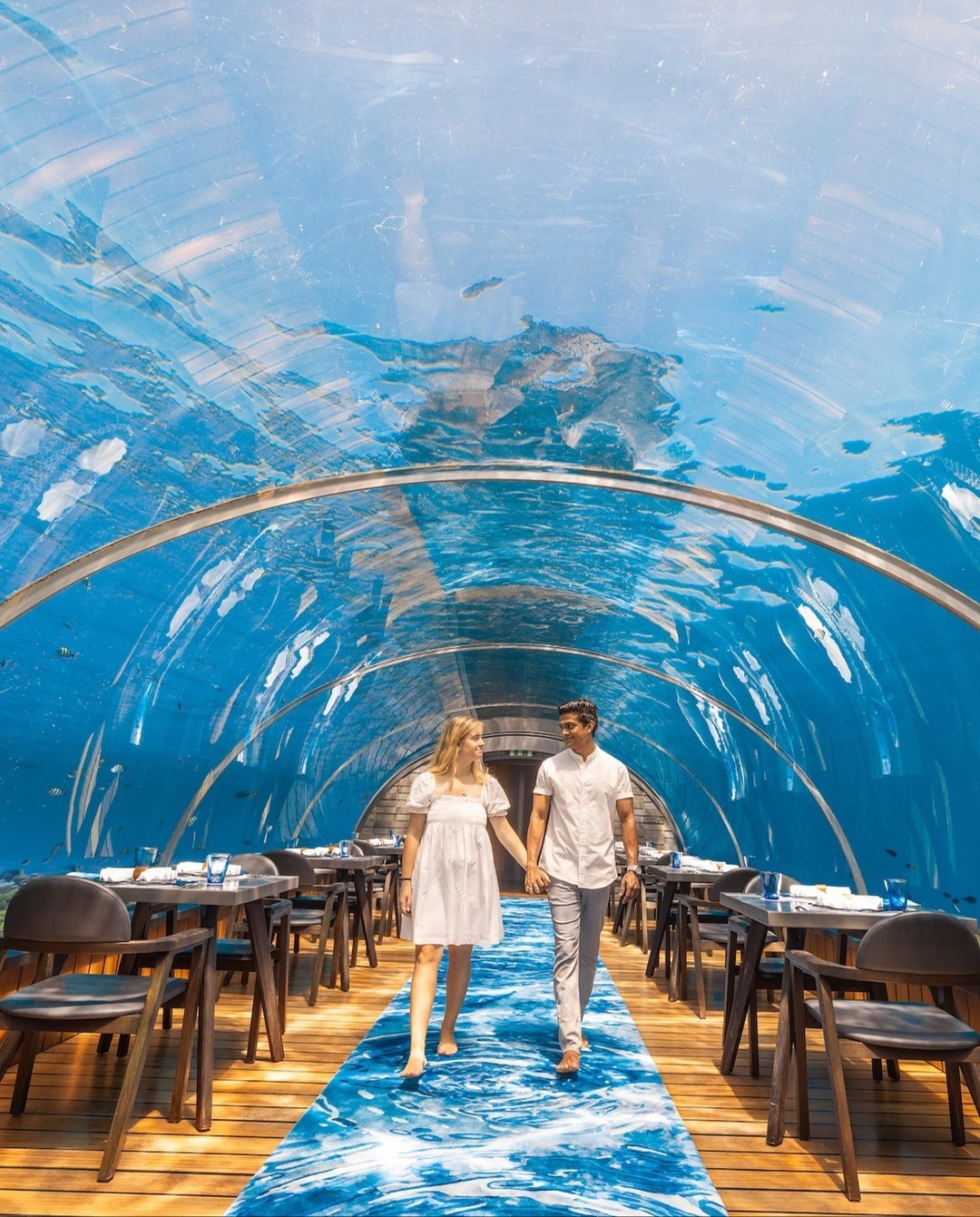 مطعم 5.8 Undersea Restaurant