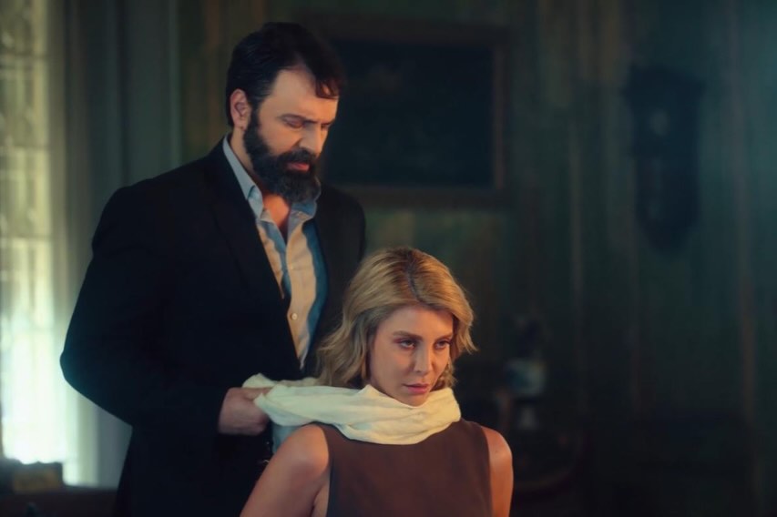 تيم حسن ونور علي في مسلسل "مولانا"