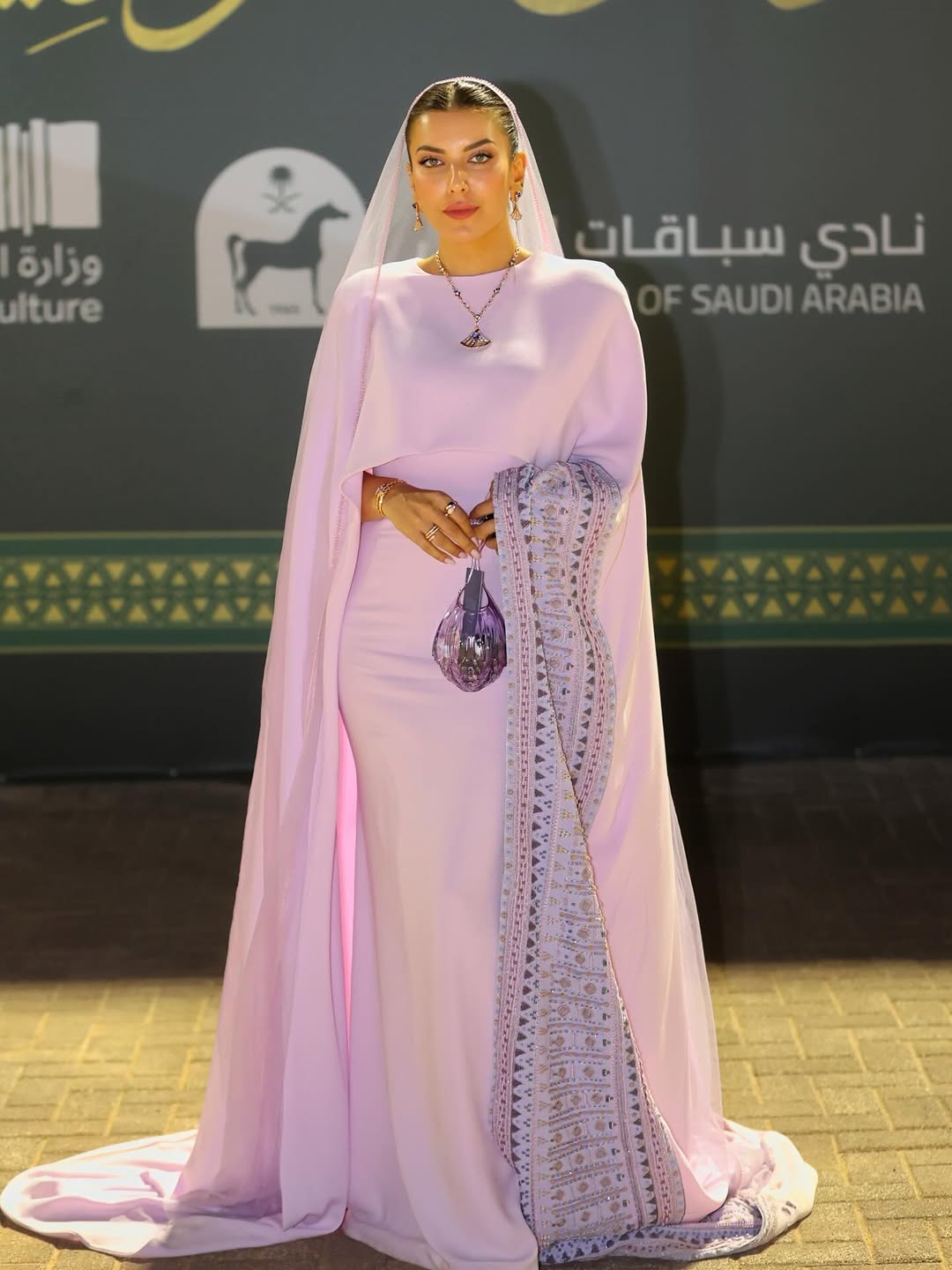 الإطلالة الجمالية لـ نوف المنوف في كأس السعودية 2026