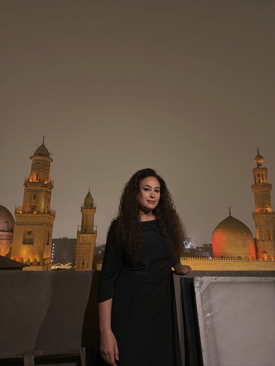 هند صبري في القاهرة التاريخية