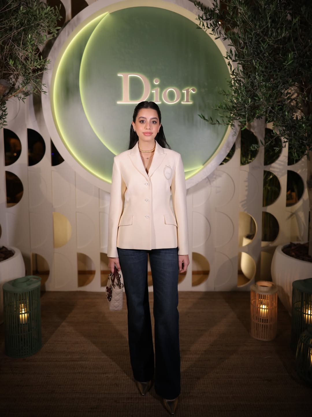 ياسمينا العبد بأناقة كلاسيكية بتوقيع Dior