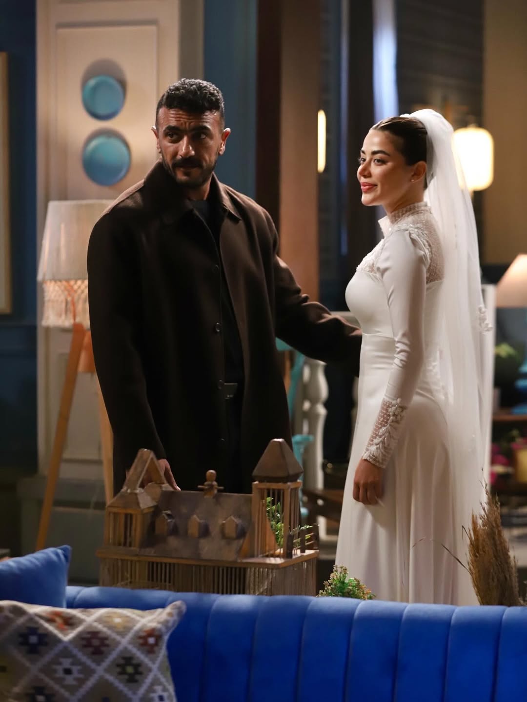 أحمد العوضي ويارا السكري