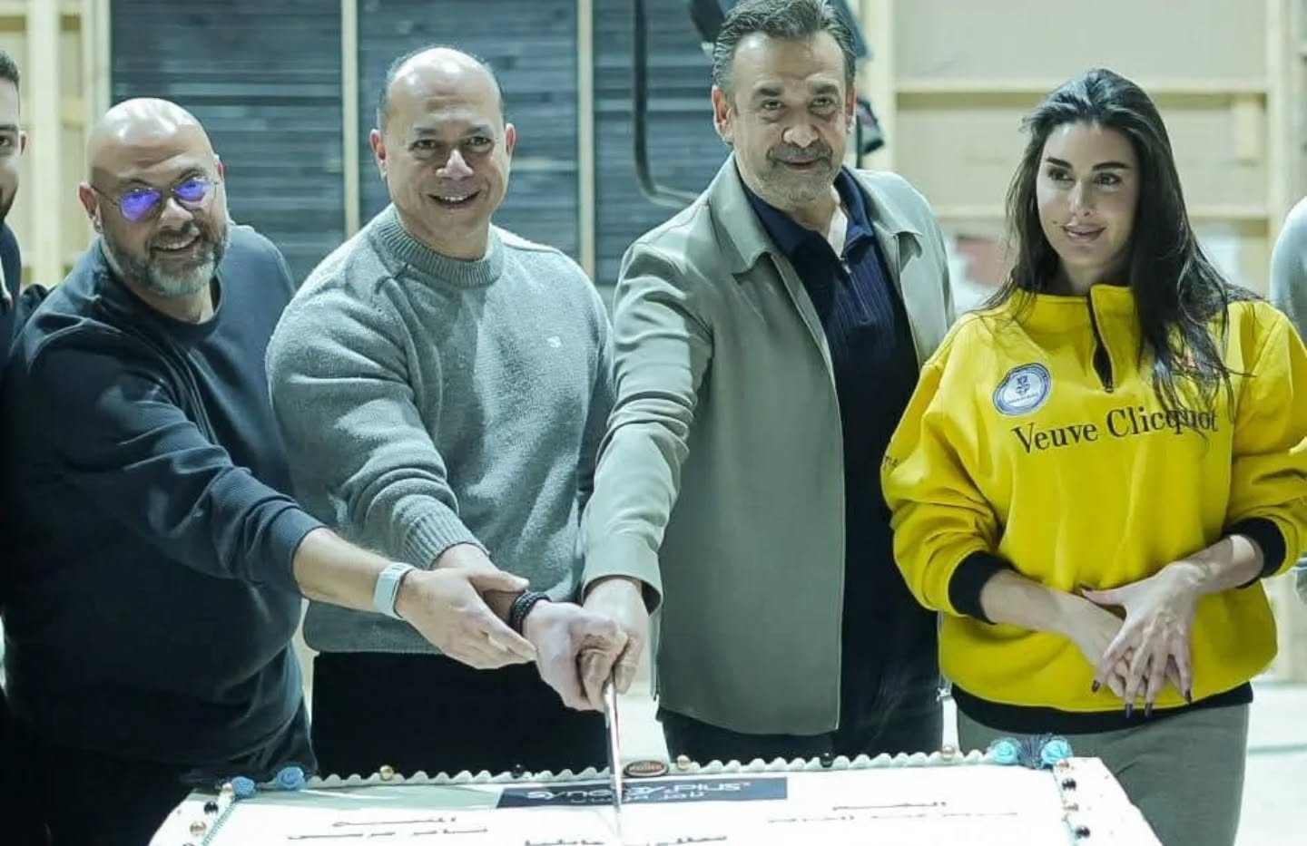 ياسمين صبري وكريم عبد العزيز في كواليس فيلم "مطلوب عائلياً"