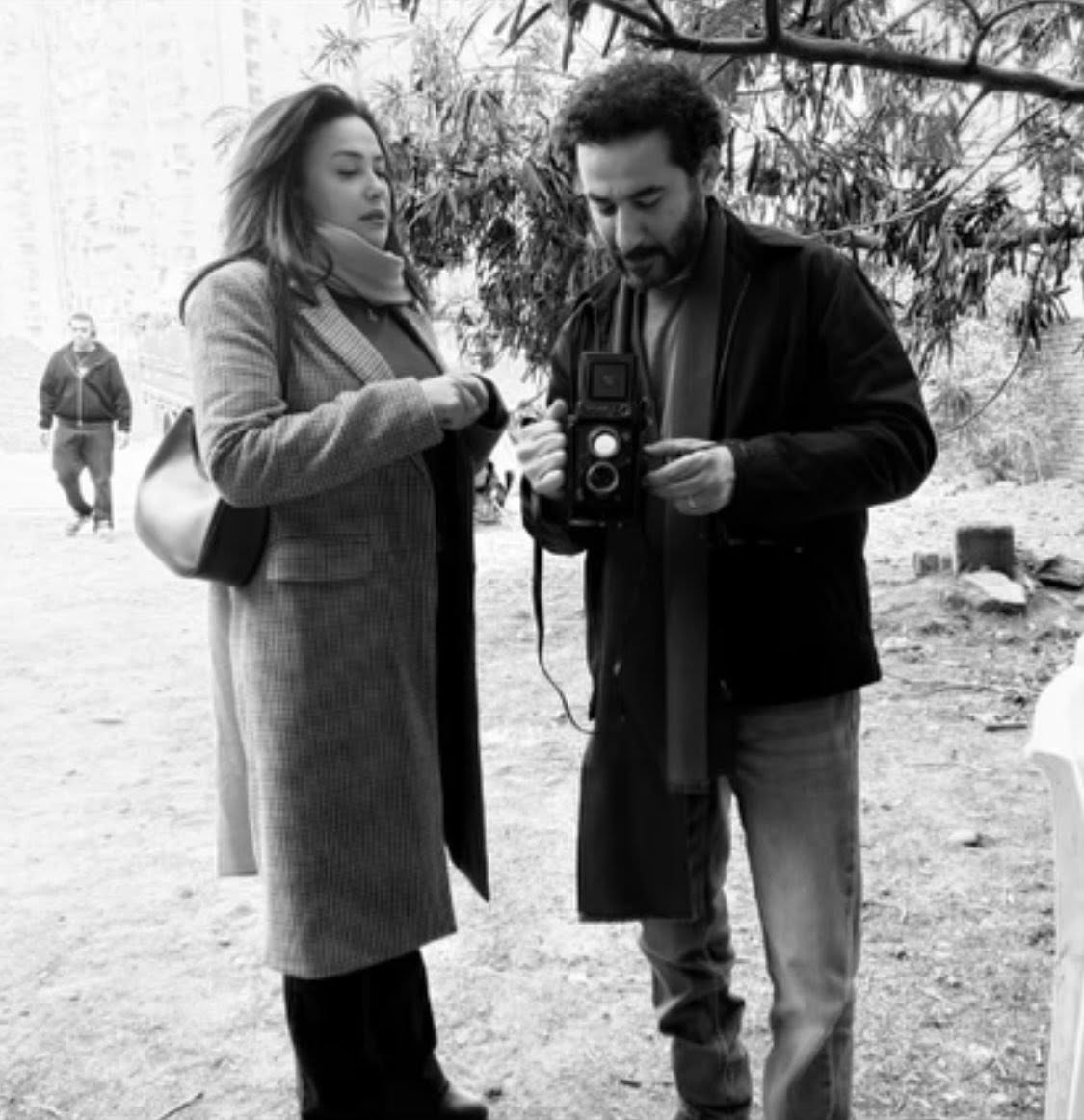 أحمد حلمي وهند صبري في فيلم "أضعف خلقه"