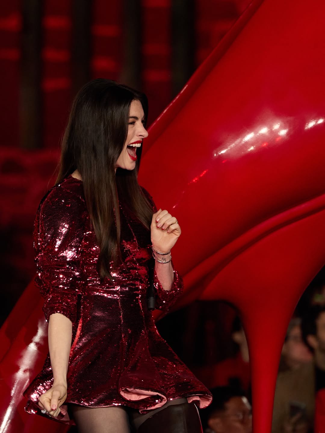 النجمة آن هاثاواي