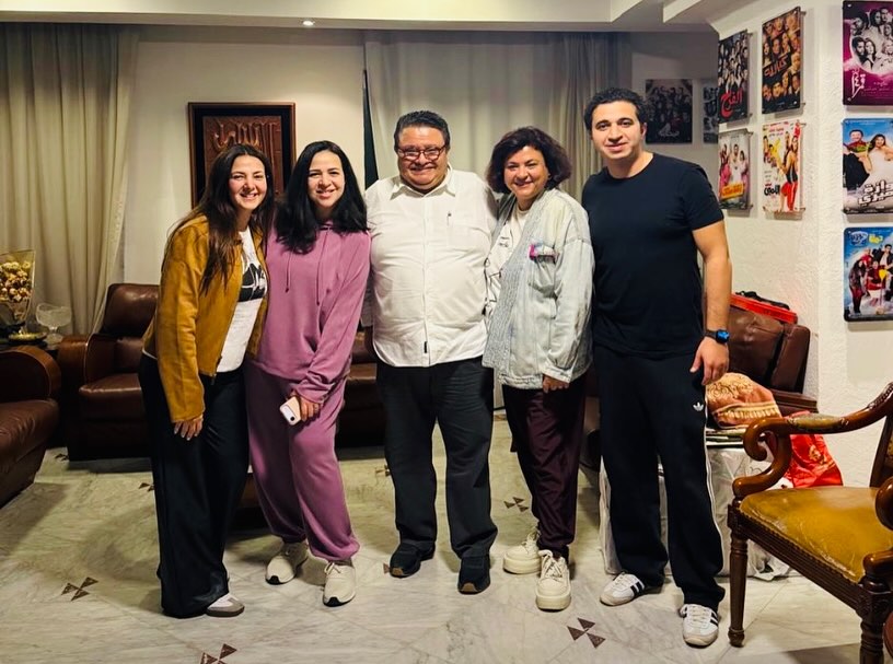 دنيا وإيمي سمير غانم