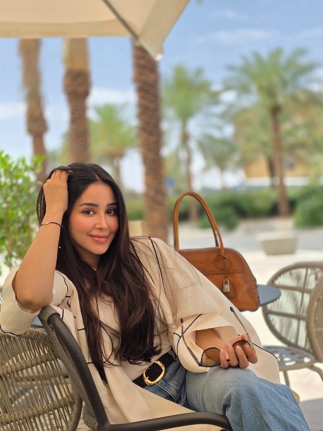 أسيل عمران تستمتع بالربيع في الرياض