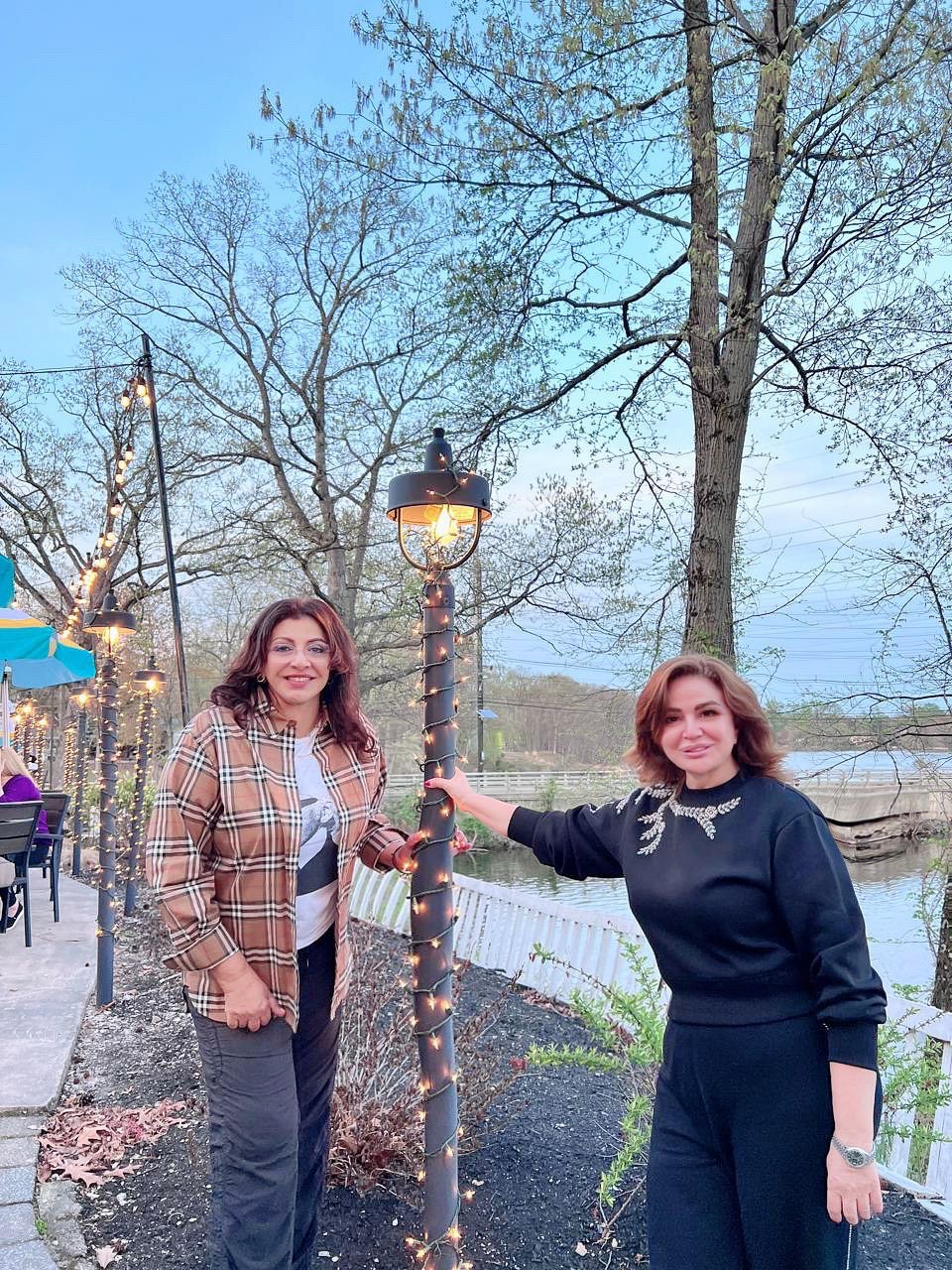 هالة صدقي وإلهام شاهين