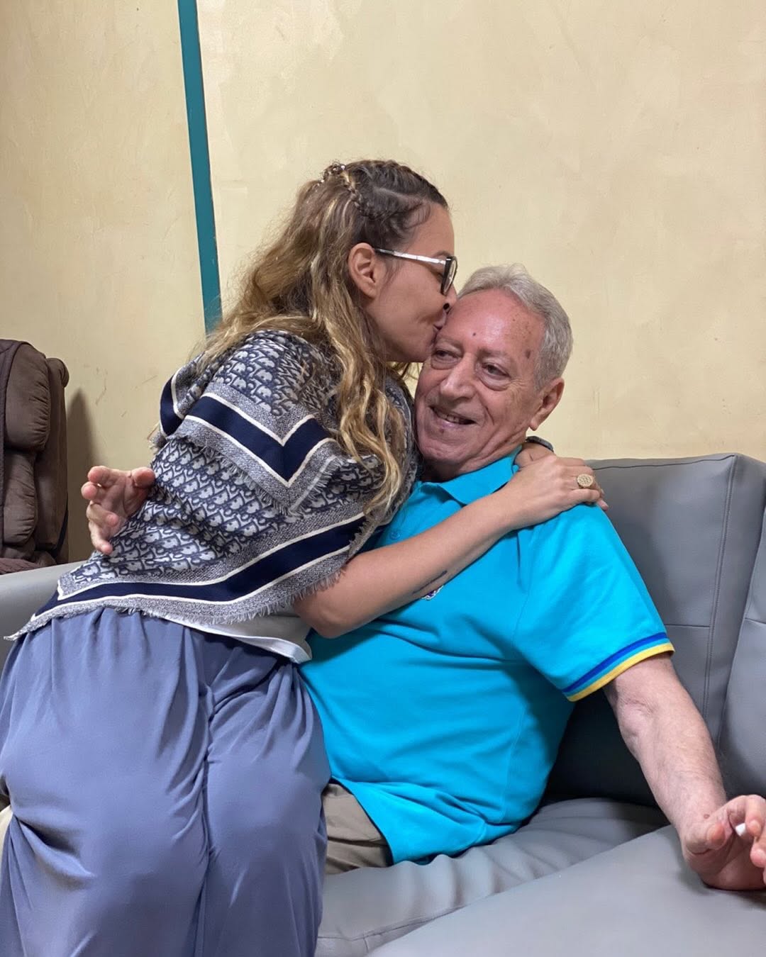 منة شلبي ووالدها الراحل