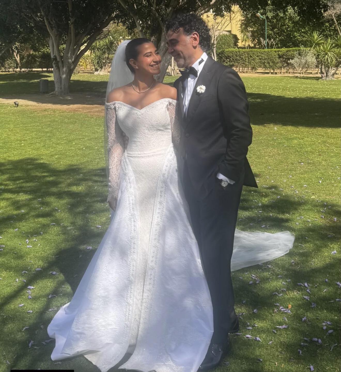 هاني خليفة وزوجته