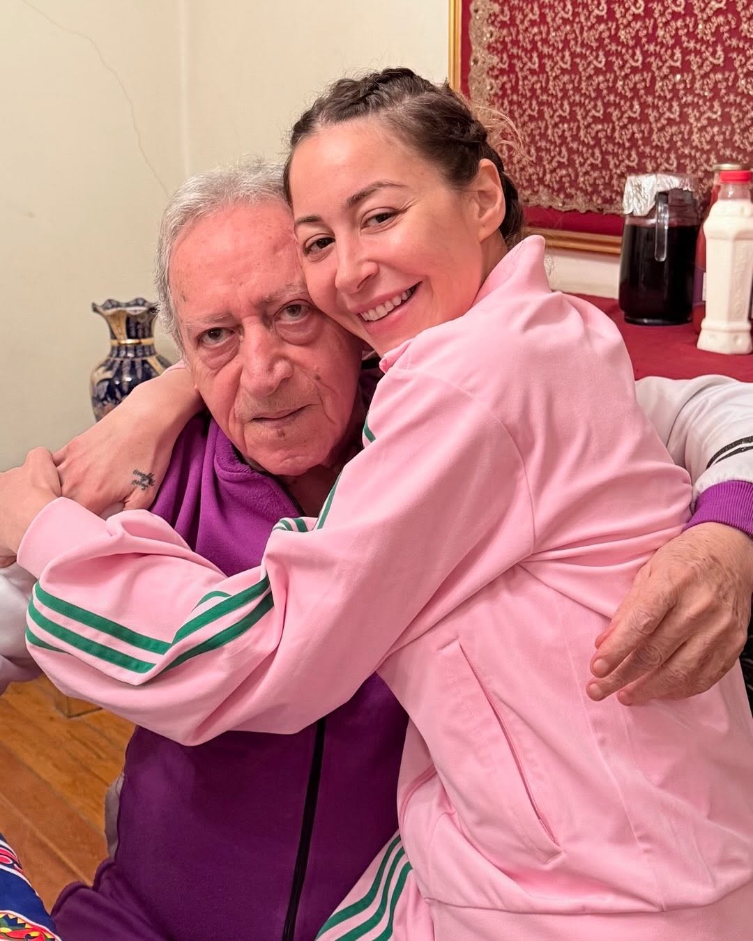 منة شلبي ووالدها الراحل