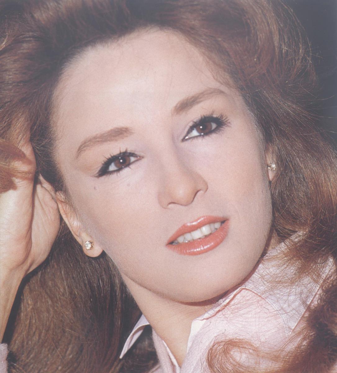  نجلاء فتحي بصورة من أرشيفها