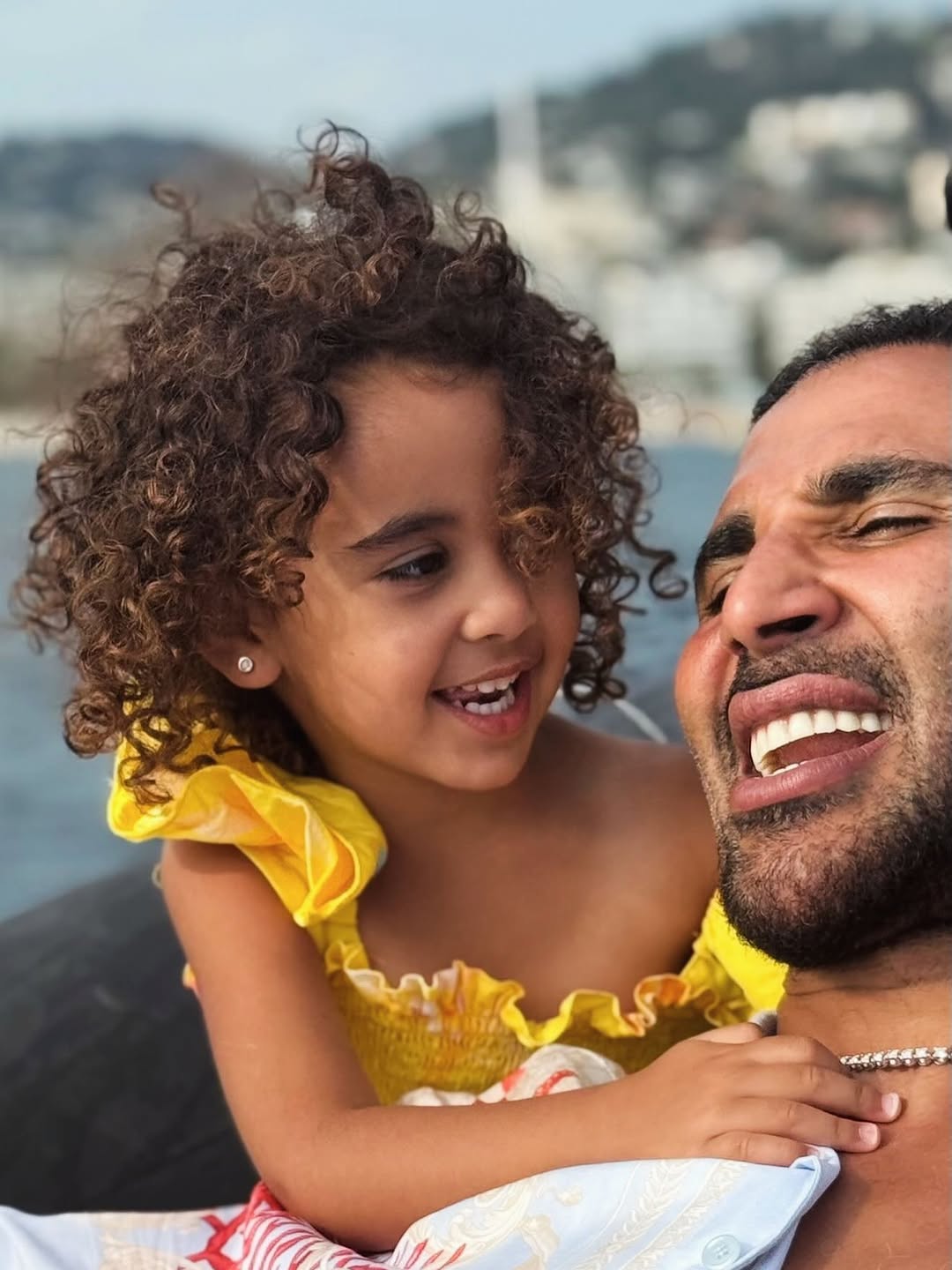 أحمد سعد وابنته