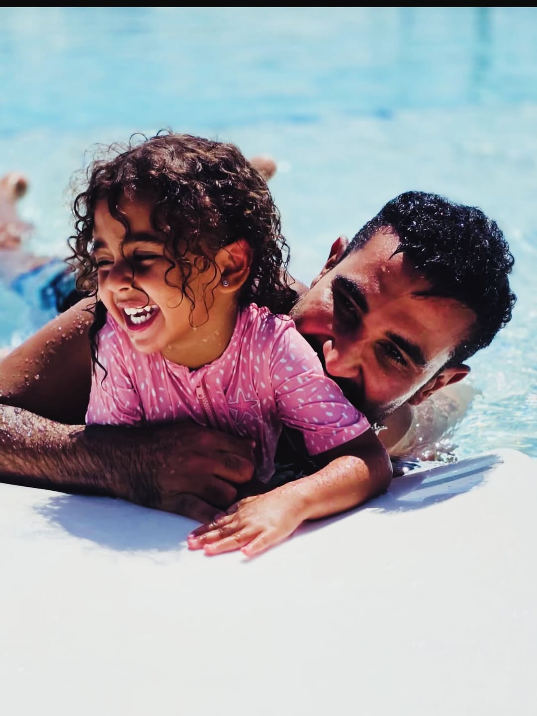 أحمد سعد وابنته