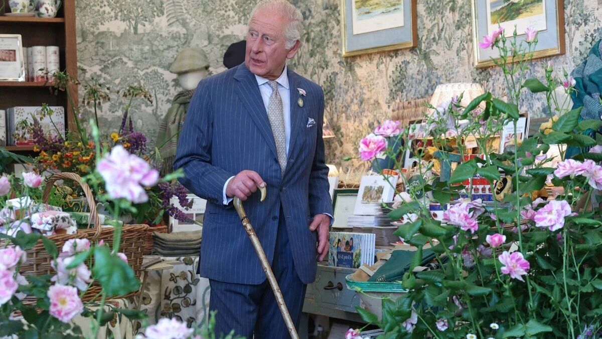 خضراوات يحظرها تشارلز الثالث وأسرار نظامه الغذائي العضوي