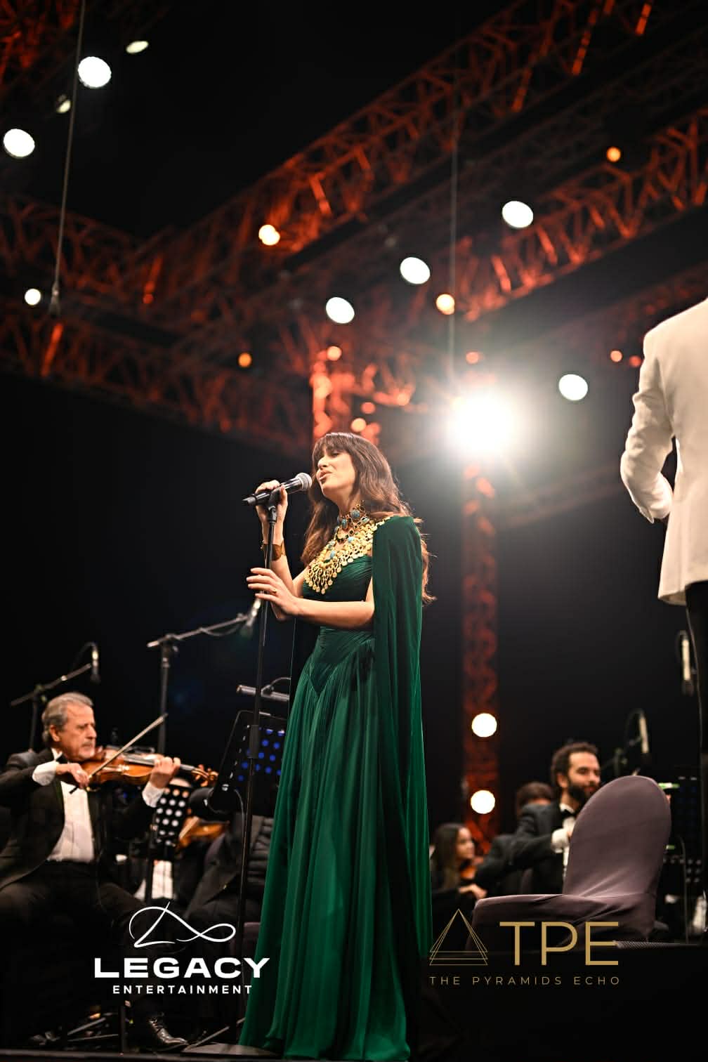 إنطلاق حفلات مهرجان "صدى الأهرامات"