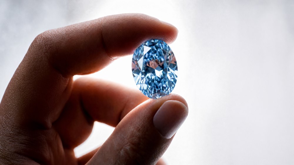 ميسيكا تكشف عن ألماسة "Okavango Blue" إحدى أندر الألماسات الزرقاء الطبيعية في العالم