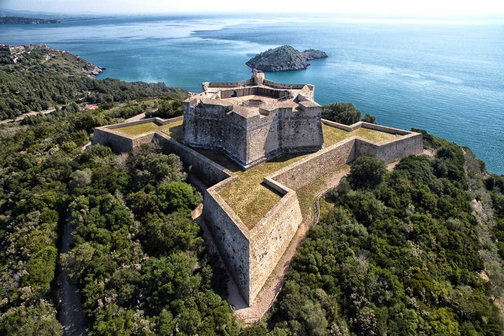 Monte Argentario مونتي أرجنتاريو 