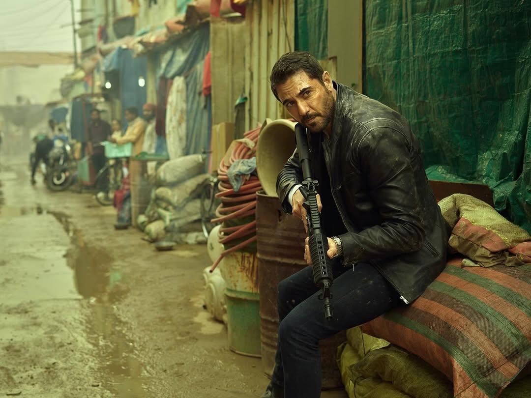 أحمد عز في فيلم "7Dogs"