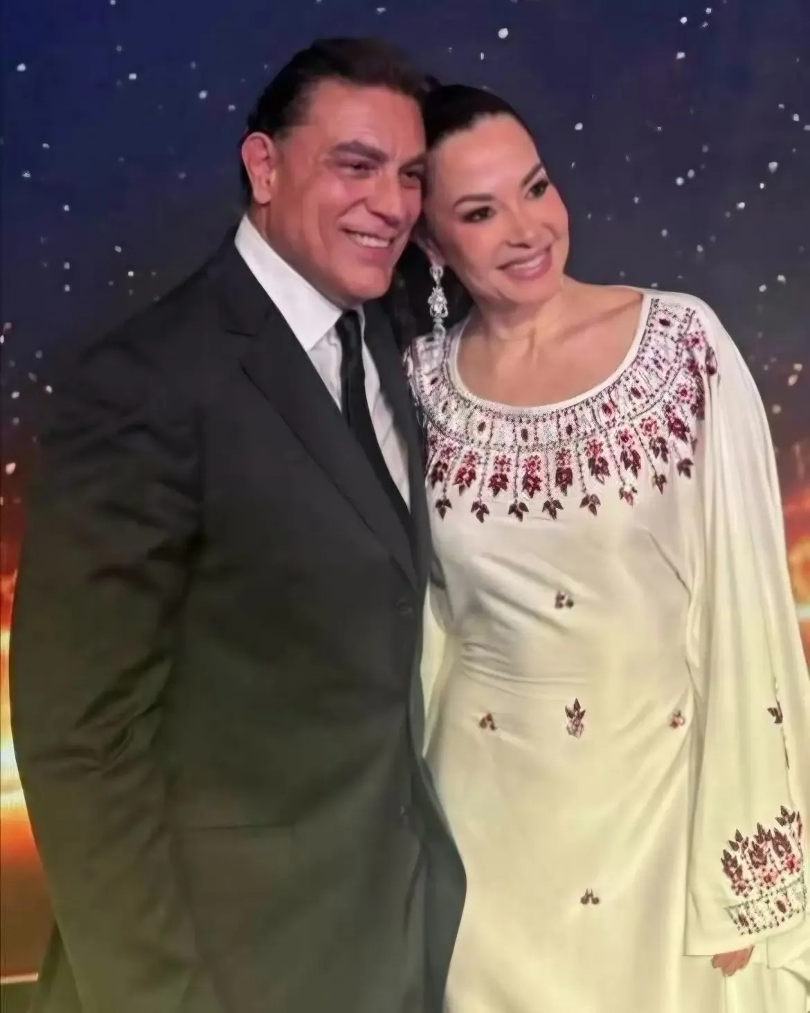بطلا مسلسل كاساندرا في احدث ظهور بدبي