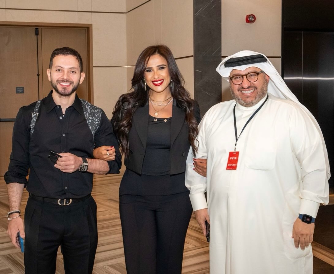 ياسمين عبد العزيز في العرض الخاص لفيلمها الجديد