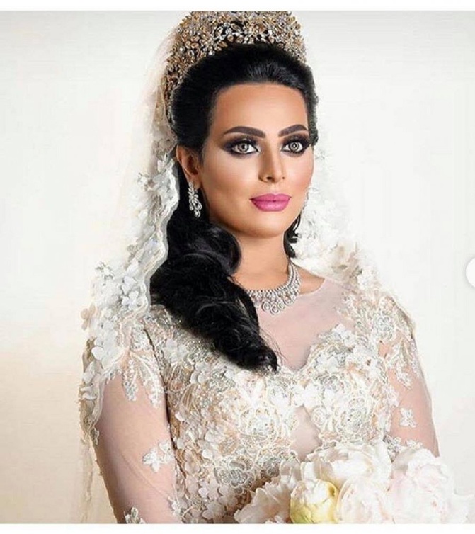 ابنة إلهام الفضالة في زفافها