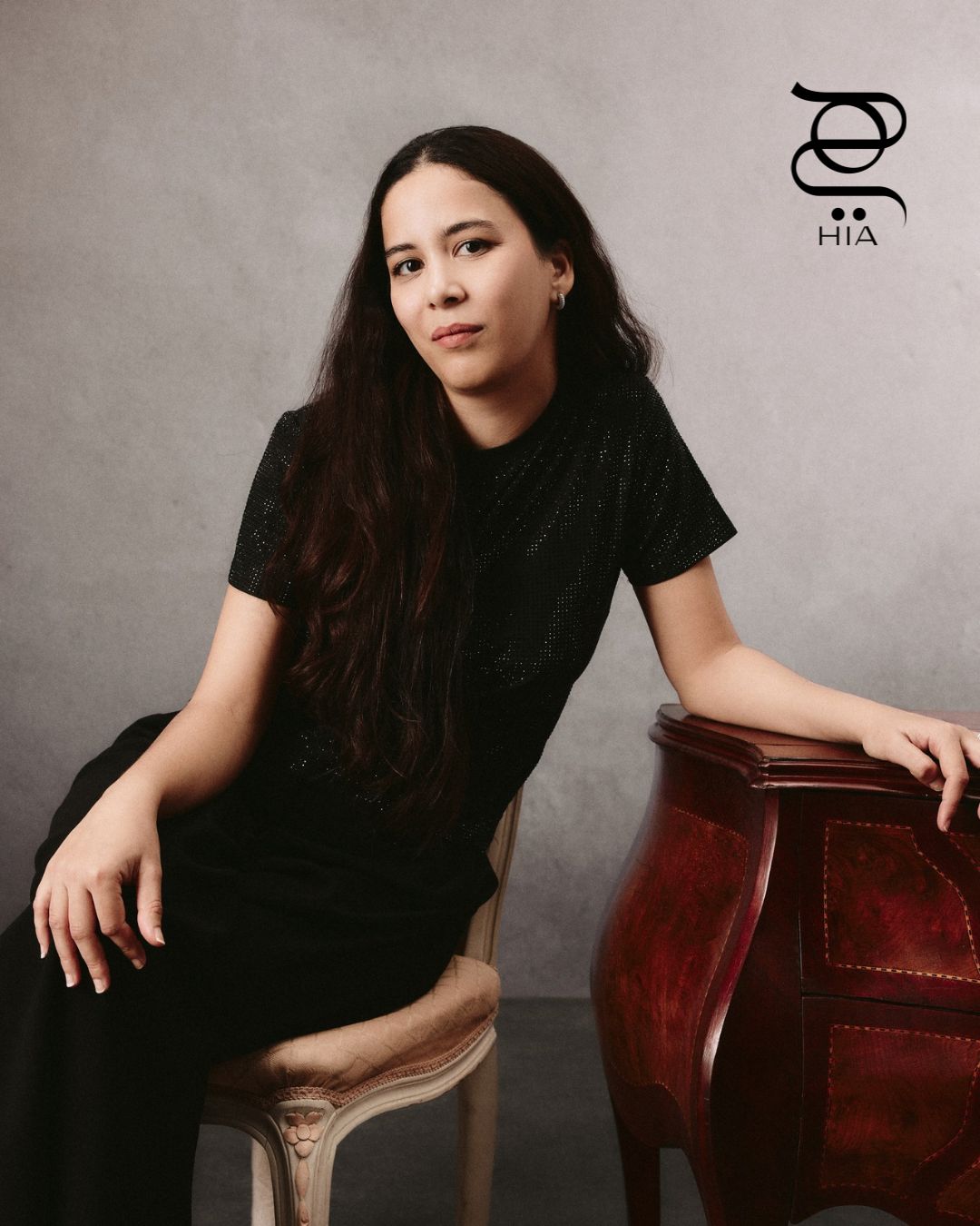 الكاتبة والمخرجة الجزائرية زليخة طاهر