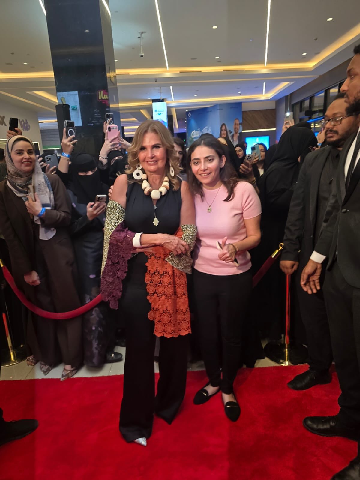 يسرا والمنتجة رنا السبكي