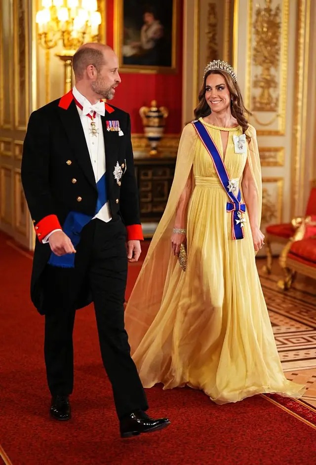 تاج الحلقة الشرقية Oriental Circlet Tiara