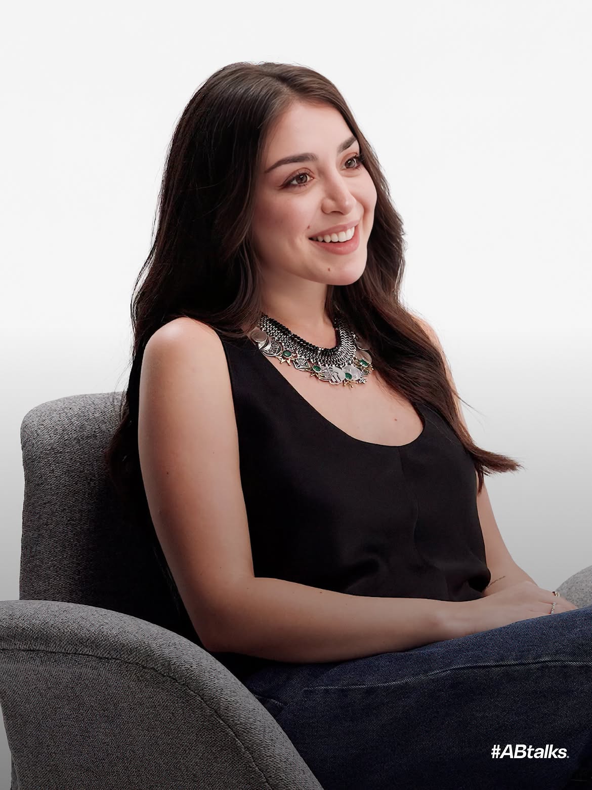 هيا مرعشلي مع أنس بوخش ضمن برنامج «ABtalks»