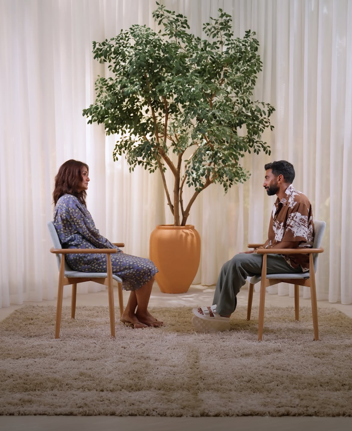 غادة عبد الرازق وأنس بوخش