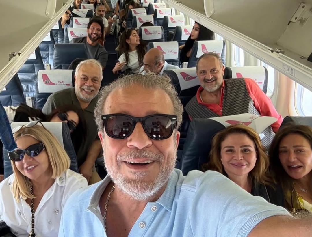 النجوم في كواليس مهرجان الجونة