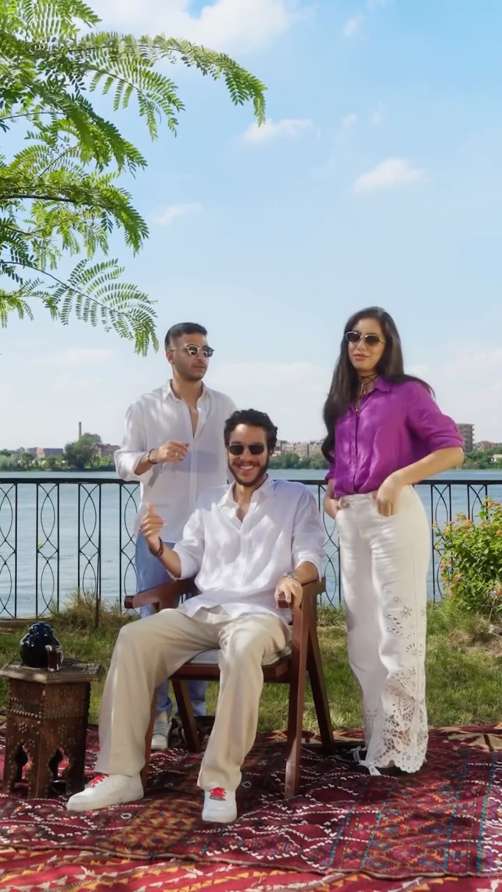 نجوم فيلم "ولا كان على البال" في الأقصر