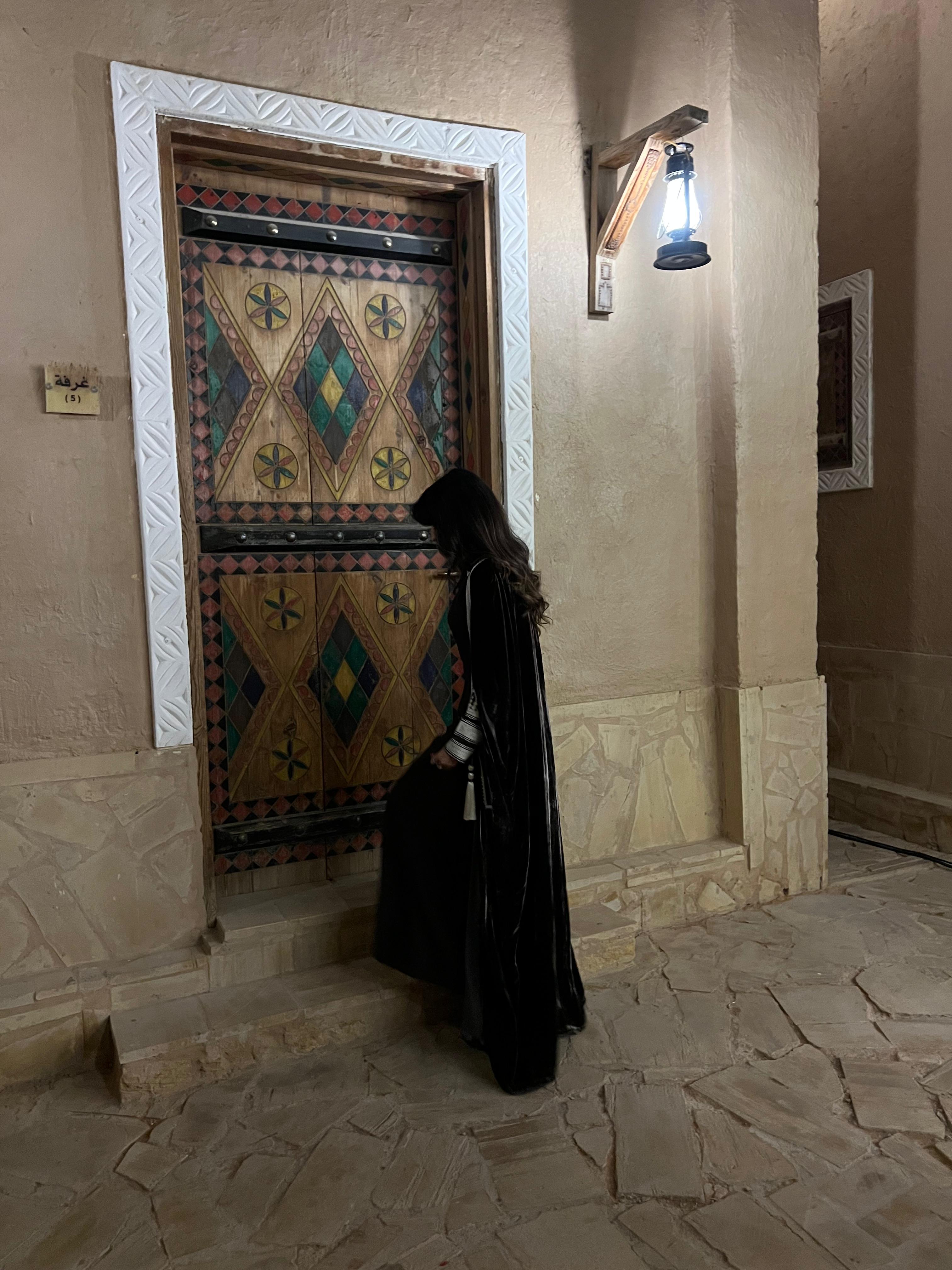 "من الأماكن التي لا أمل من زيارتها."
