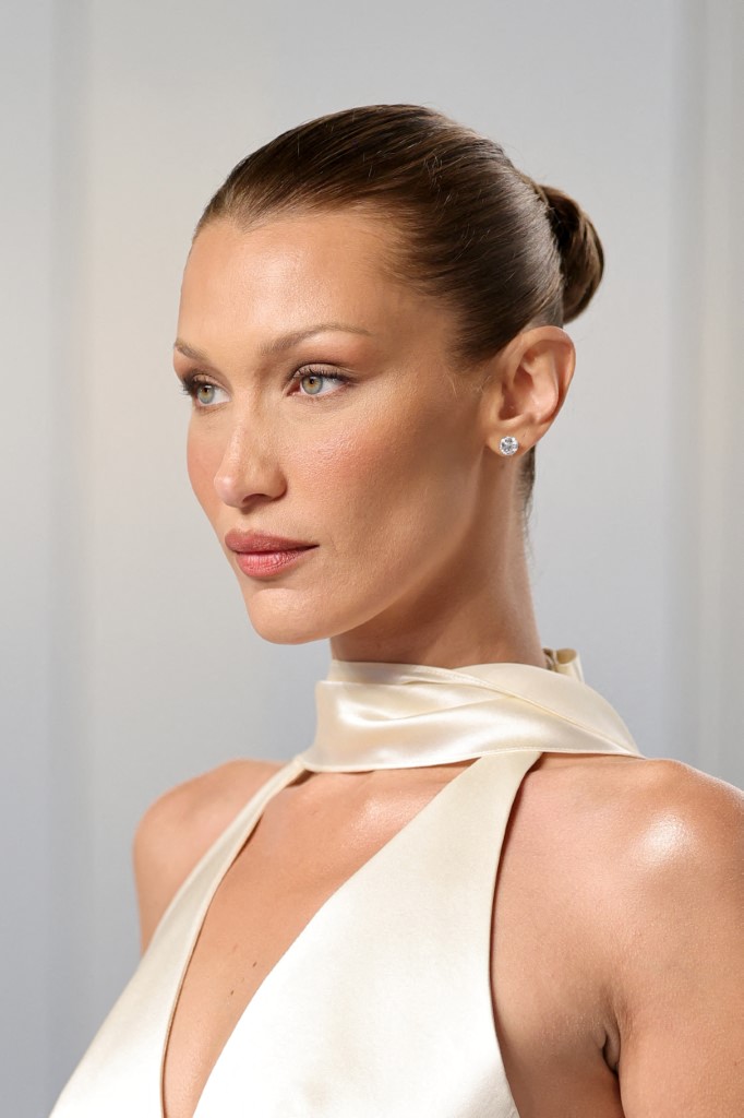 Bella Hadid  صورة من وكالة أ. أف. ب
