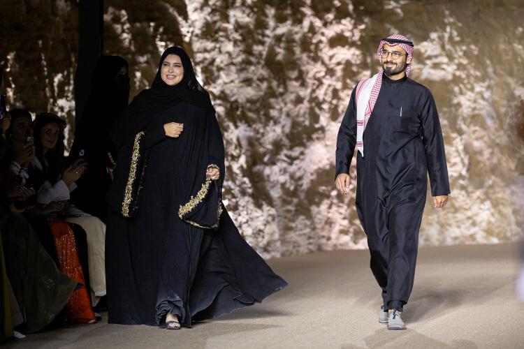 Adnan Akbarالمدير الابداعي للدار عبدالله عدنان أكبر والمصممة أضوى عدنان أكبر