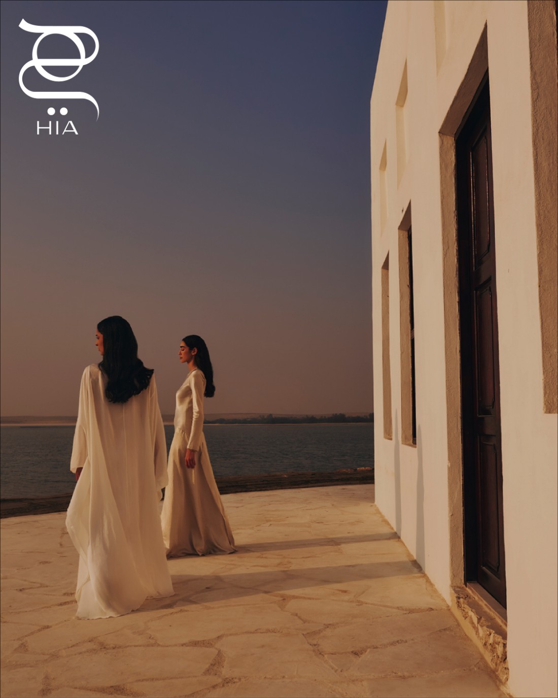 نور وتالا بفستانين من "أباديا" Abadia