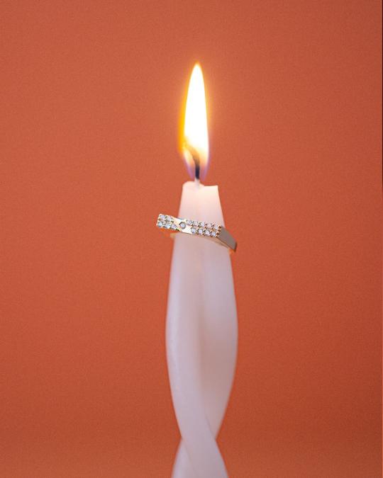 Allure Ring