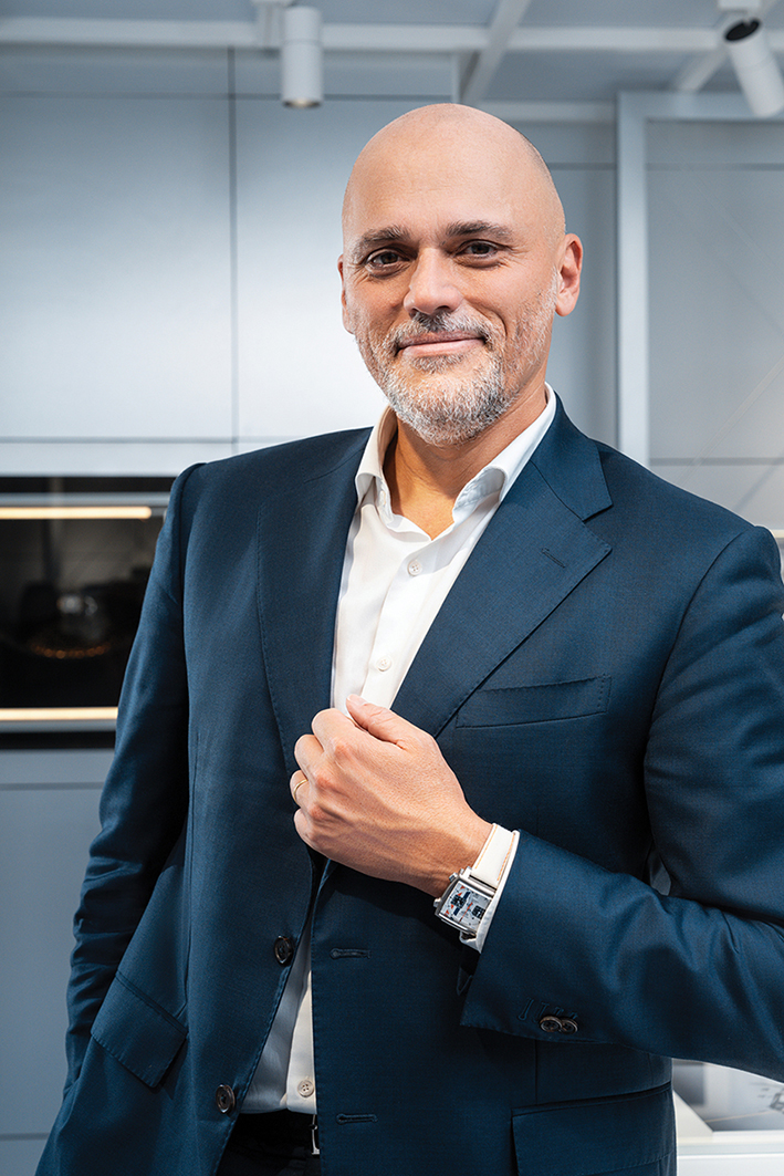 ‏"أنطوان بان"، الرئيس التنفيذي لدار "تاغ هوير"‏