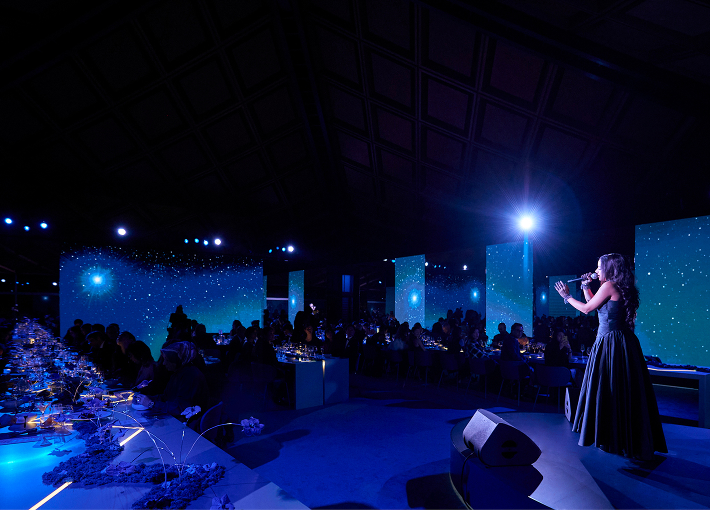 الفنانة اللبنانية كارلا شمعون