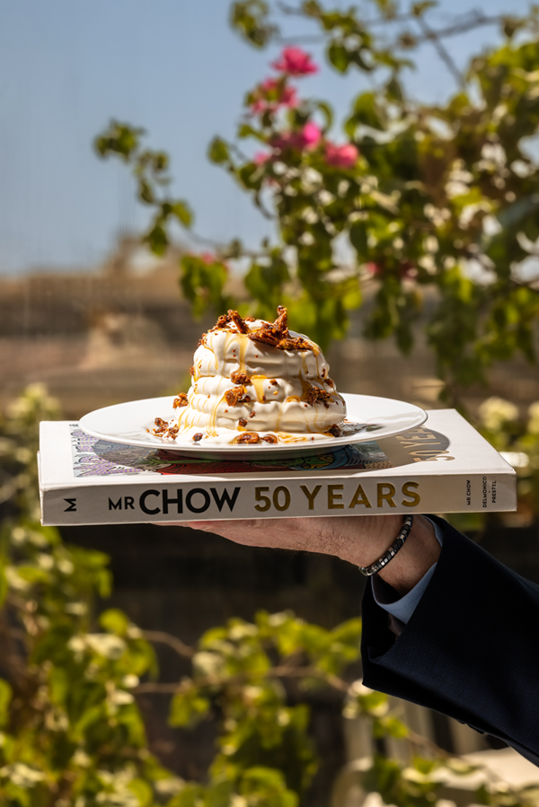 CHOW SUMMER 