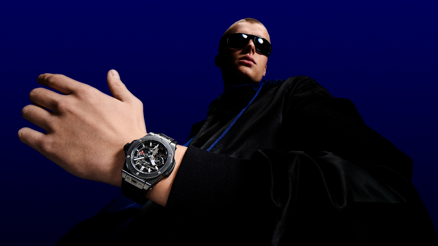 ساعة BIG BANG MECA-10 باللون الأسود